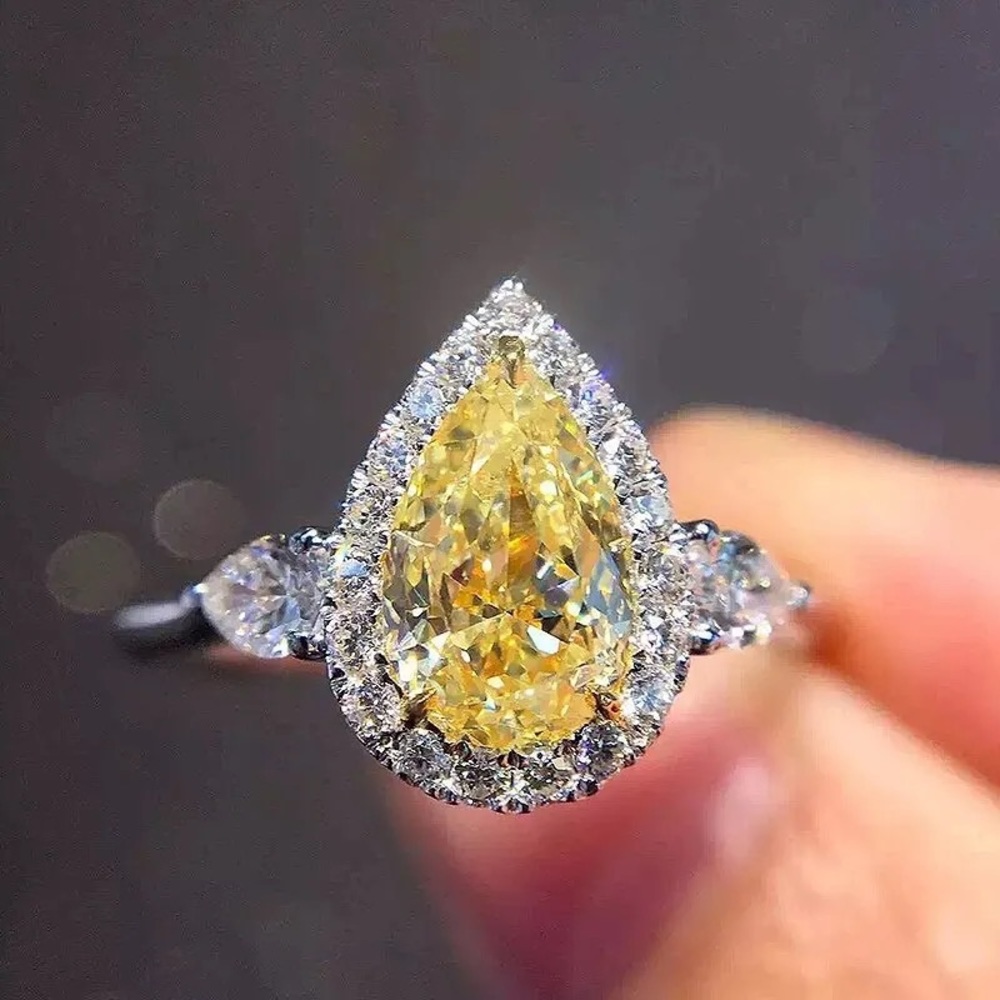 New Women’s 925 Silver Beautiful Pear cut Diamond Ring - Picture 4 of 6